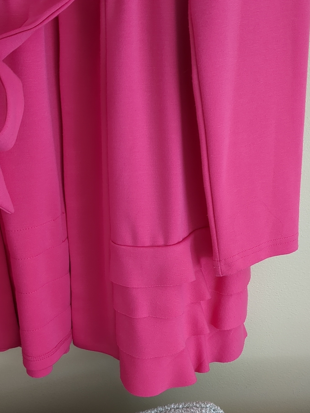 Large Cupio Hot Pink Ruffle Long Line Jacket - Picture 6 of 14